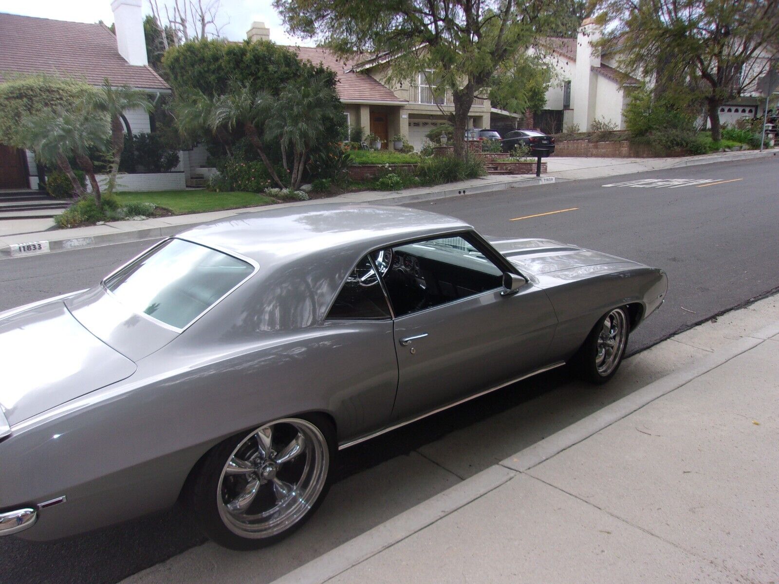 Chevrolet-Camaro-Coupe-1969-10