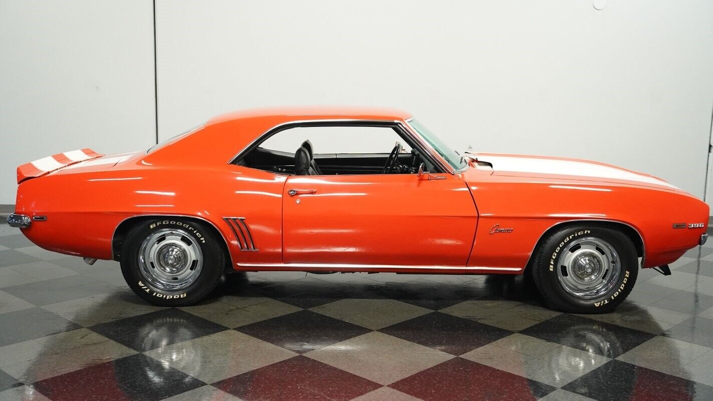 Chevrolet-Camaro-Coupe-1969-11