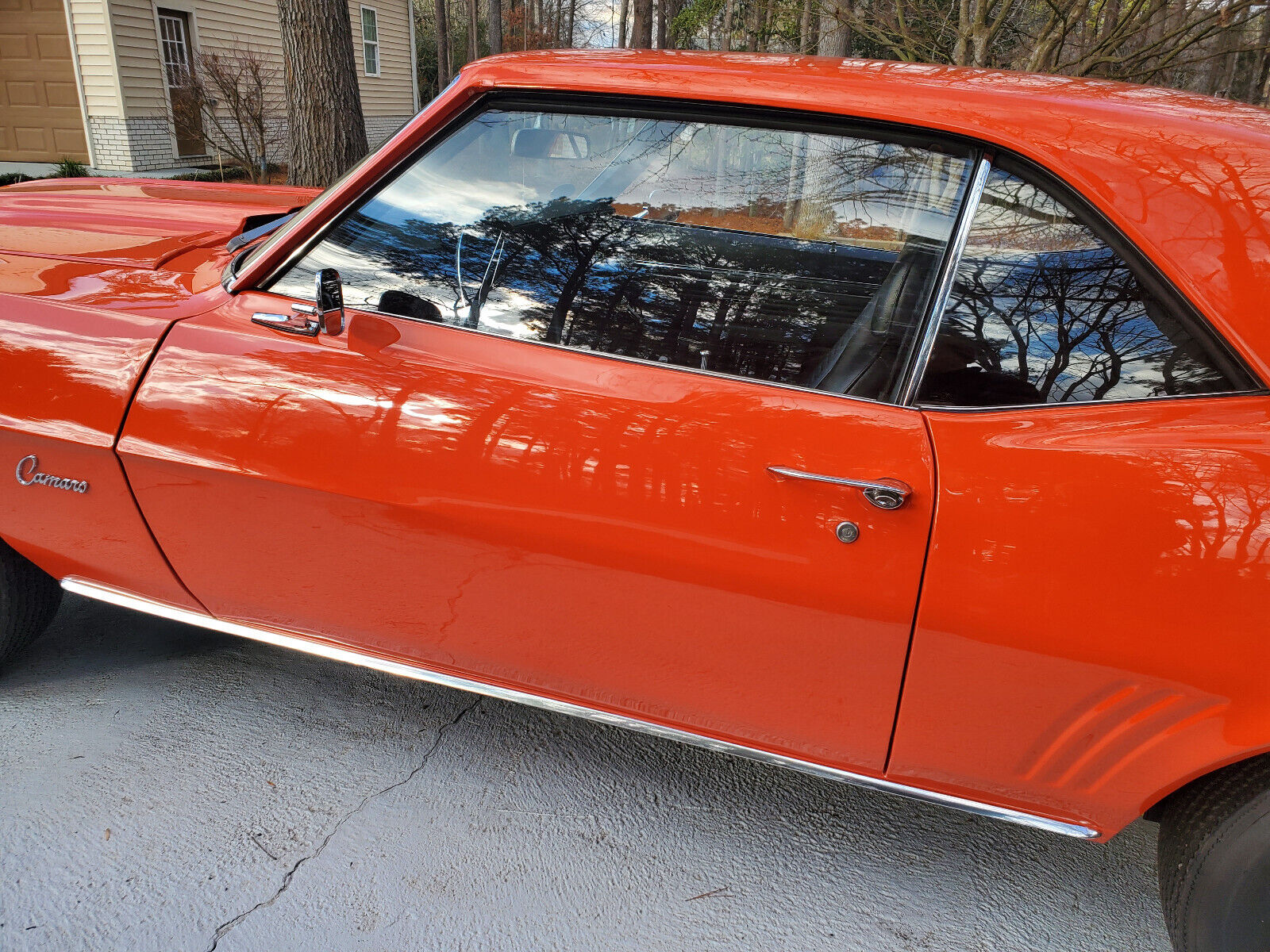 Chevrolet-Camaro-Coupe-1969-13