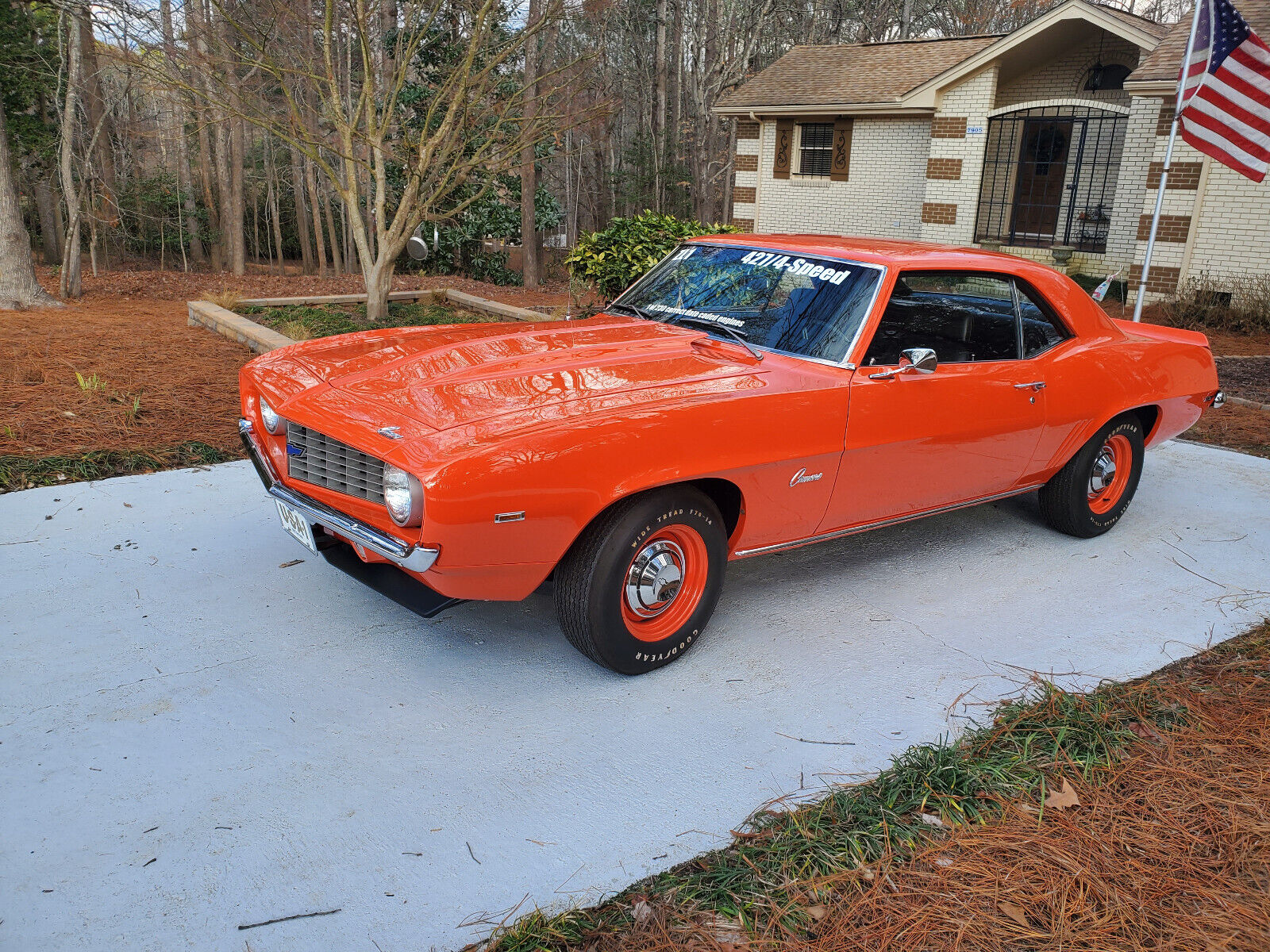 Chevrolet-Camaro-Coupe-1969-14