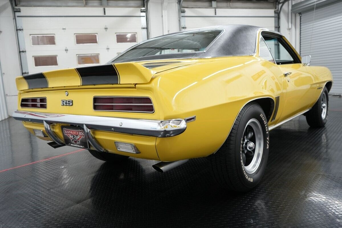 Chevrolet-Camaro-Coupe-1969-16