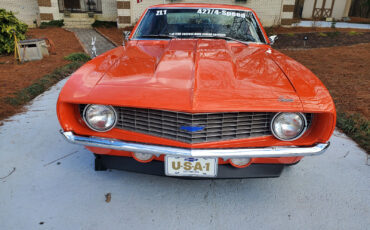 Chevrolet-Camaro-Coupe-1969-2