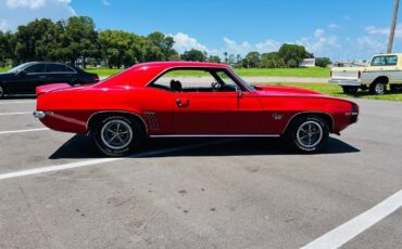 Chevrolet-Camaro-Coupe-1969-2