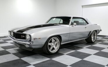 Chevrolet-Camaro-Coupe-1969-2