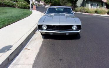 Chevrolet-Camaro-Coupe-1969-20