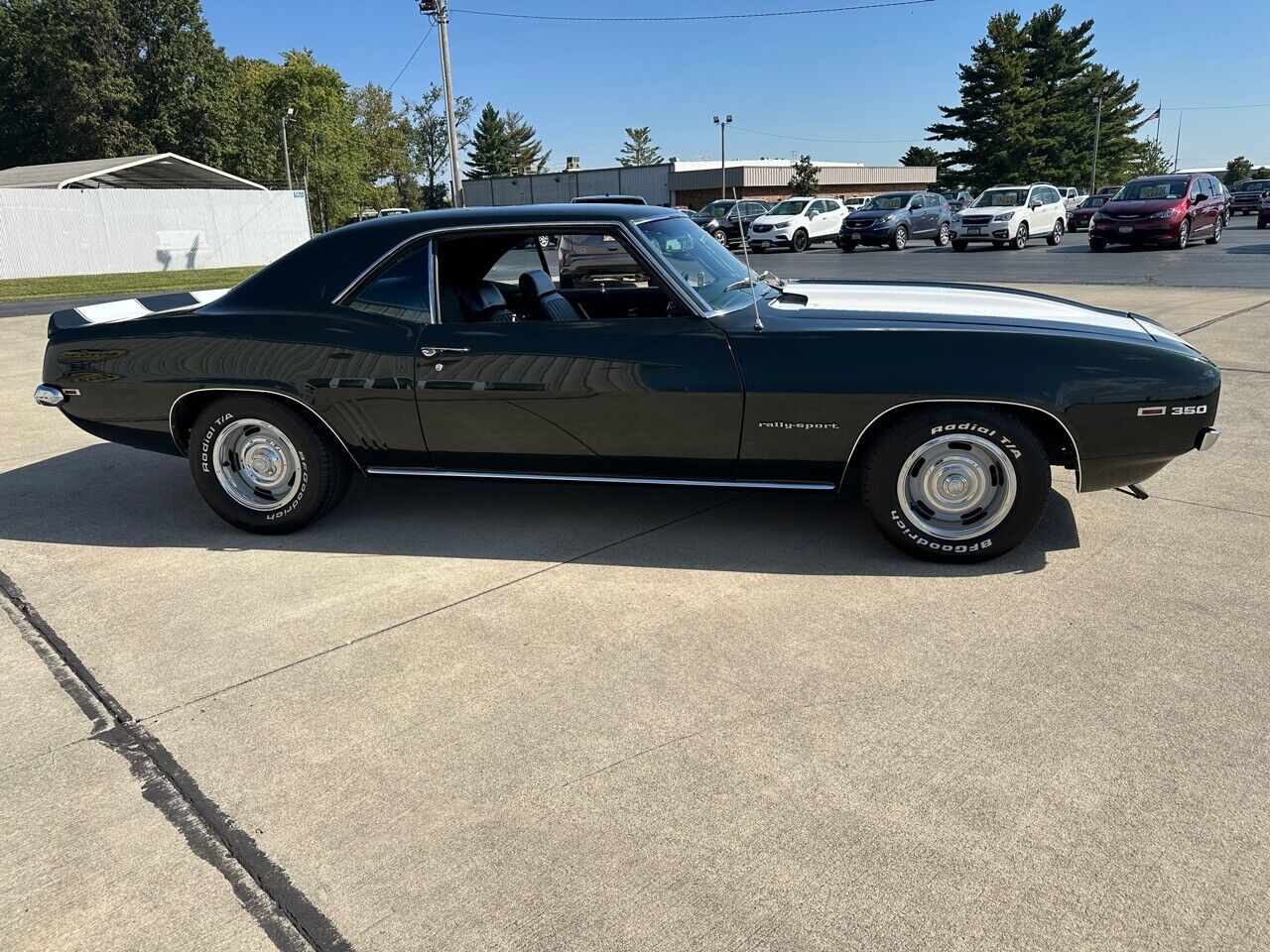 Chevrolet-Camaro-Coupe-1969-22