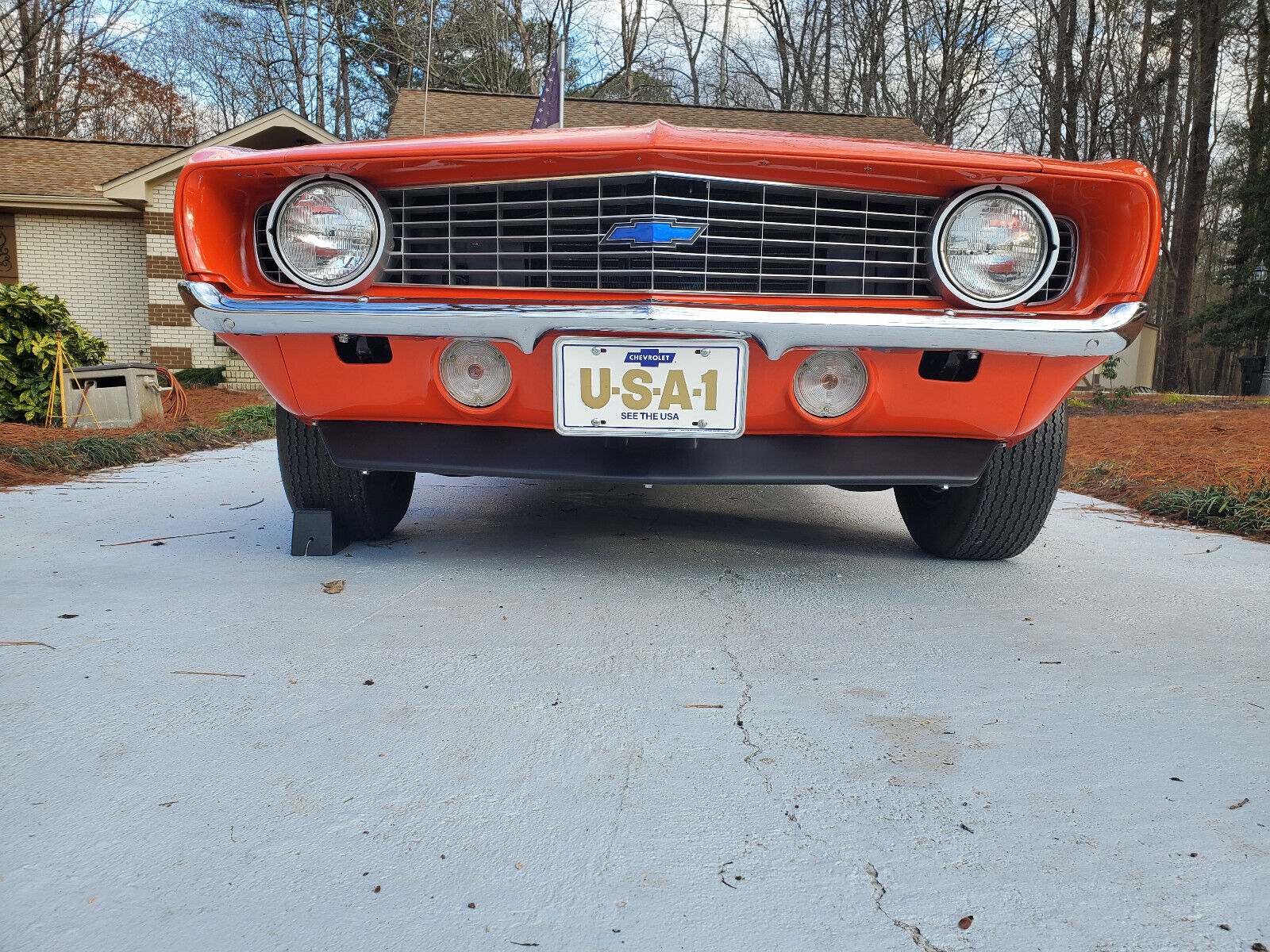 Chevrolet-Camaro-Coupe-1969-3