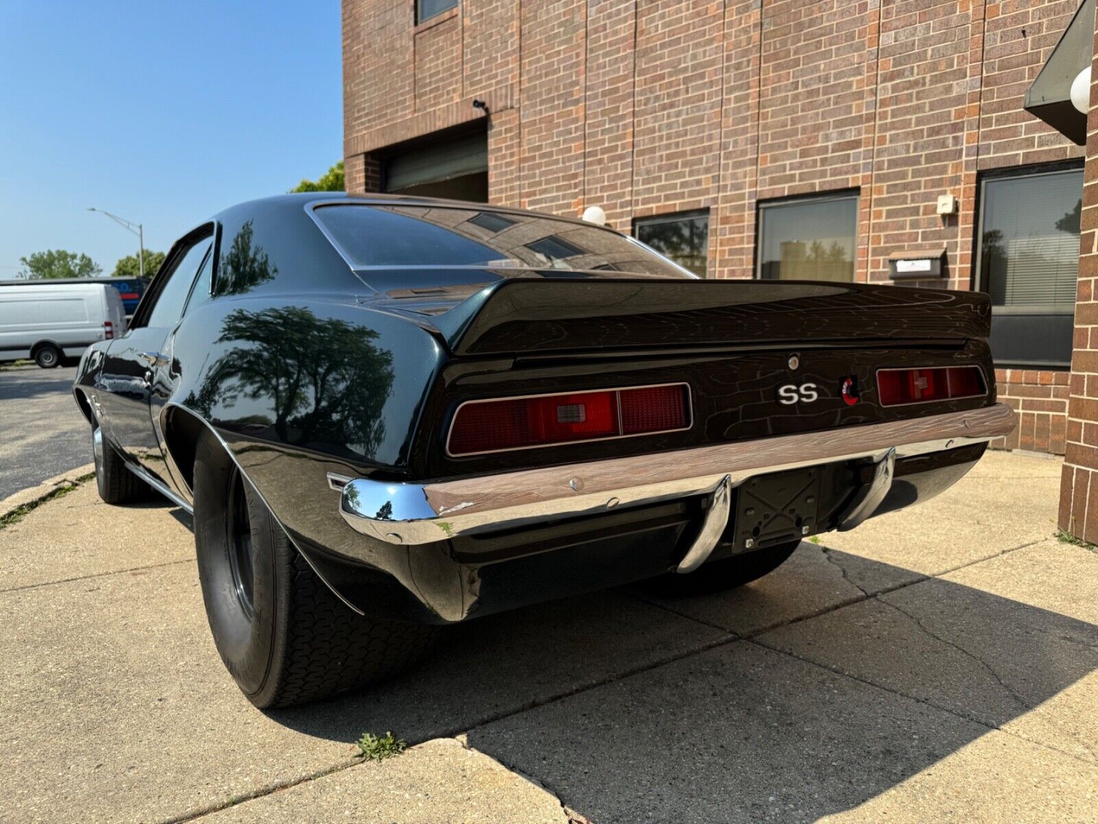 Chevrolet-Camaro-Coupe-1969-4