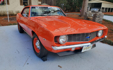 Chevrolet-Camaro-Coupe-1969-4