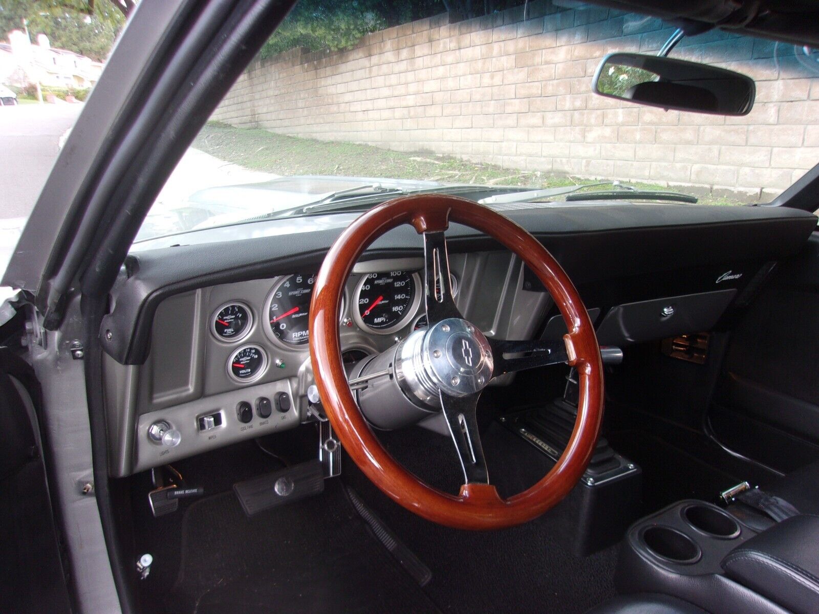 Chevrolet-Camaro-Coupe-1969-5