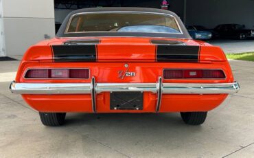 Chevrolet-Camaro-Coupe-1969-5