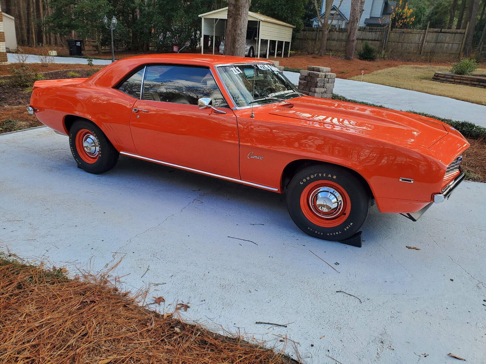 Chevrolet-Camaro-Coupe-1969-6