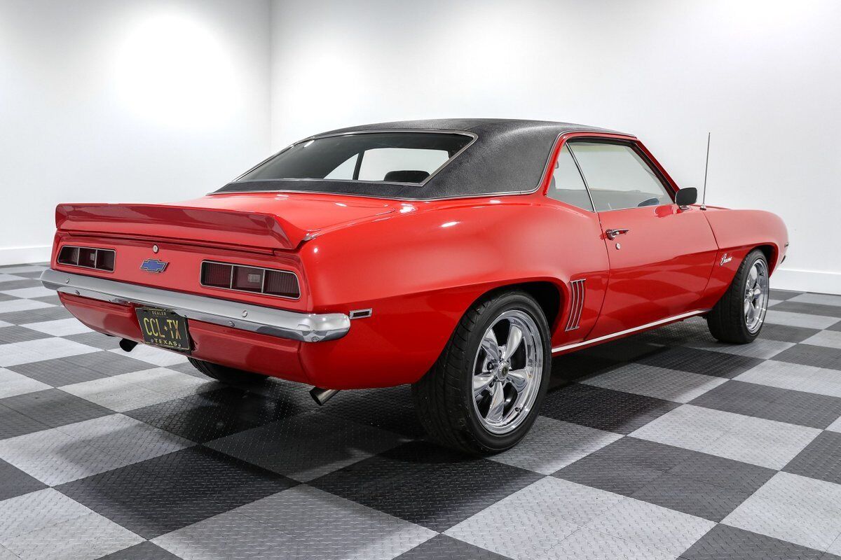 Chevrolet-Camaro-Coupe-1969-6