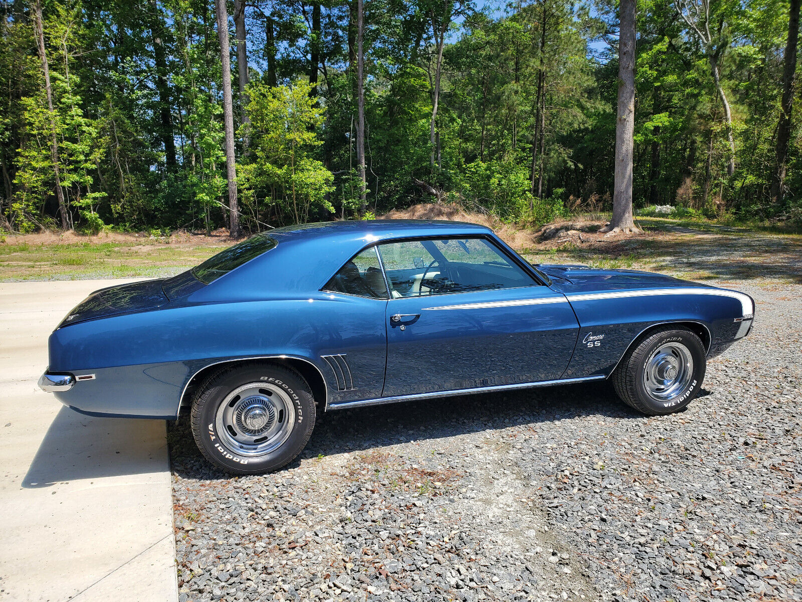 Chevrolet-Camaro-Coupe-1969-8