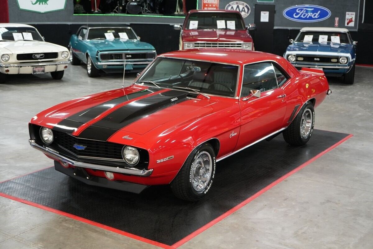 Chevrolet-Camaro-Coupe-1969-9