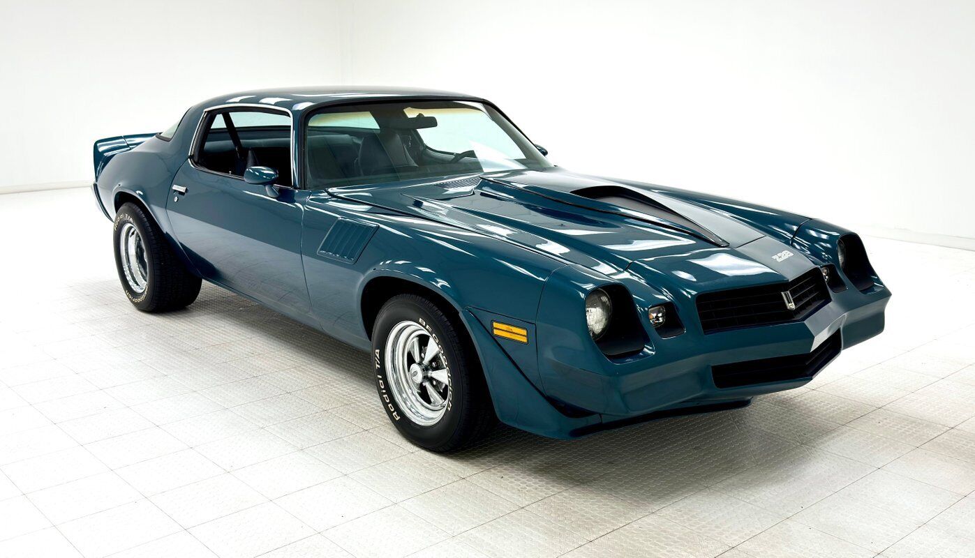 Chevrolet-Camaro-Coupe-1979-6