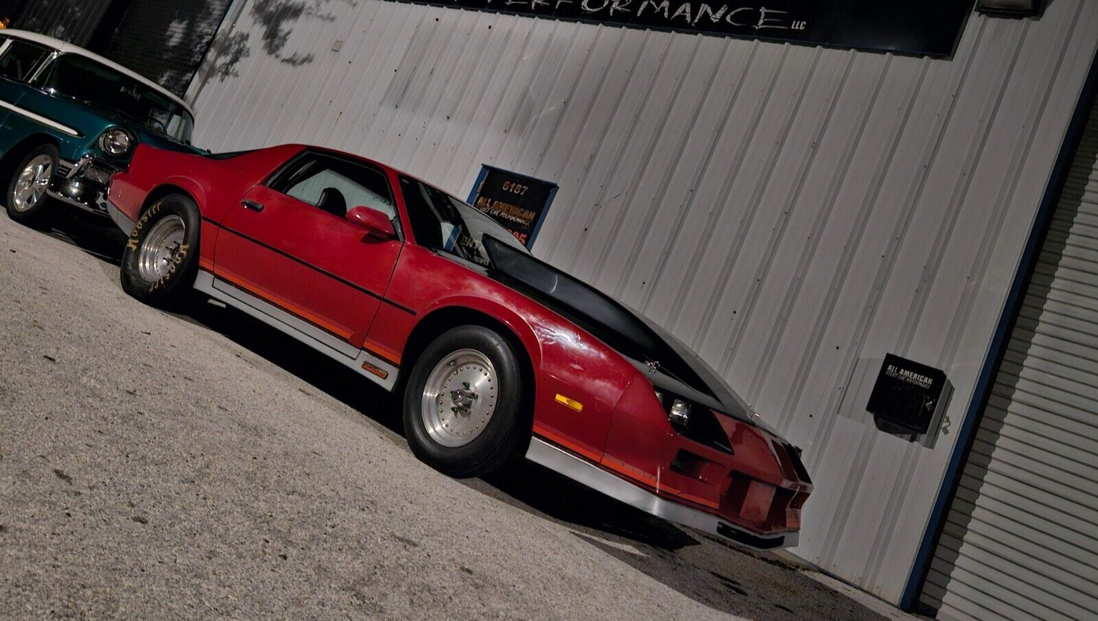 Chevrolet-Camaro-Coupe-1983-3