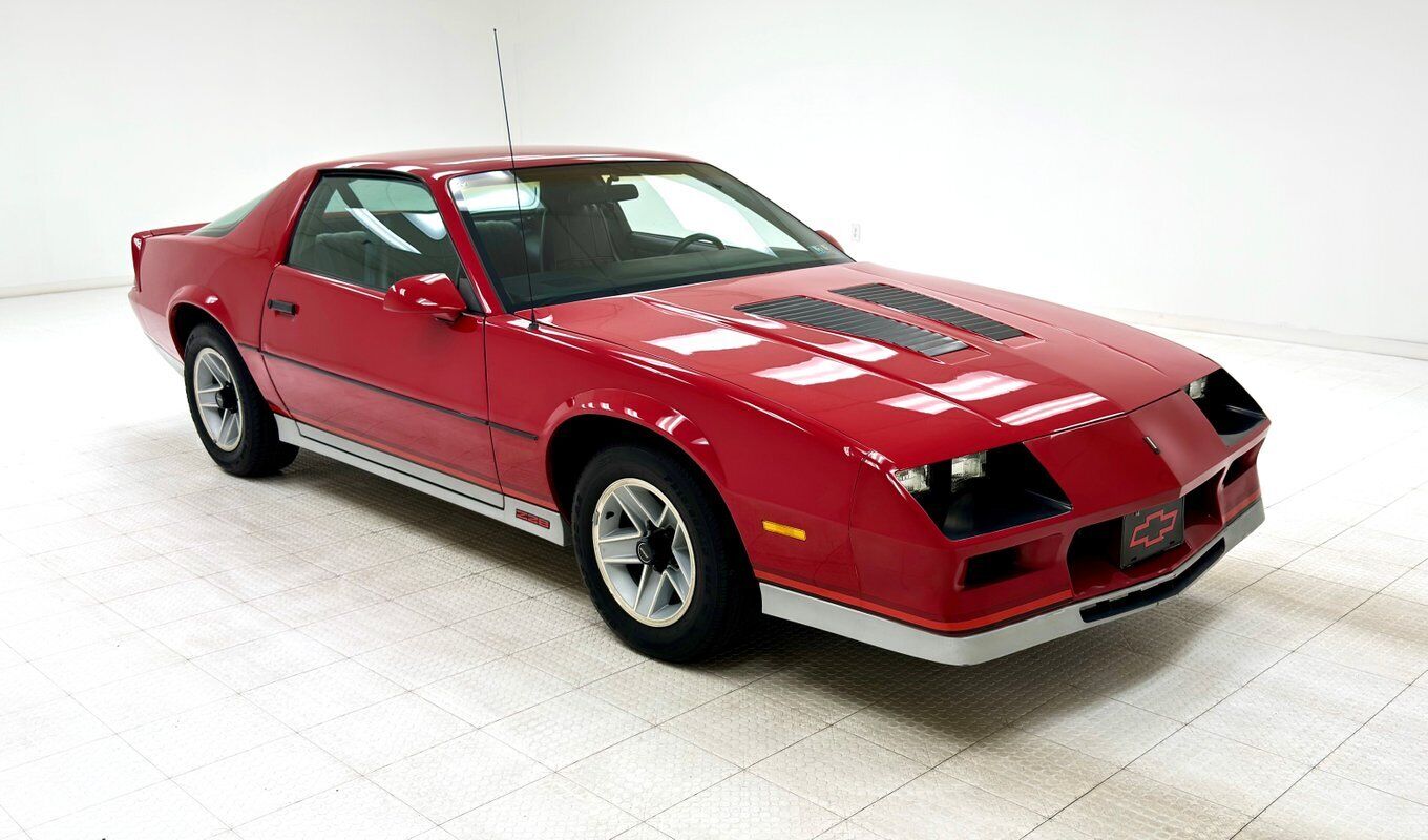 Chevrolet-Camaro-Coupe-1984-6