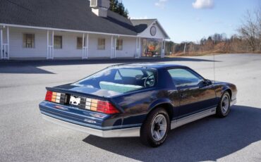 Chevrolet-Camaro-Coupe-1985-9