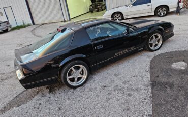 Chevrolet-Camaro-Coupe-1986-1