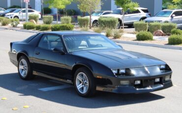 Chevrolet-Camaro-Coupe-1987-10