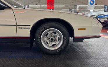 Chevrolet-Camaro-Coupe-1987-26