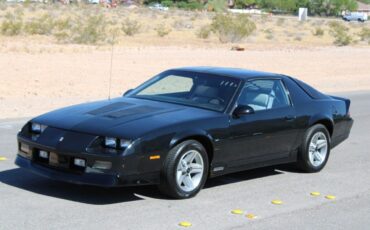 Chevrolet-Camaro-Coupe-1987-4