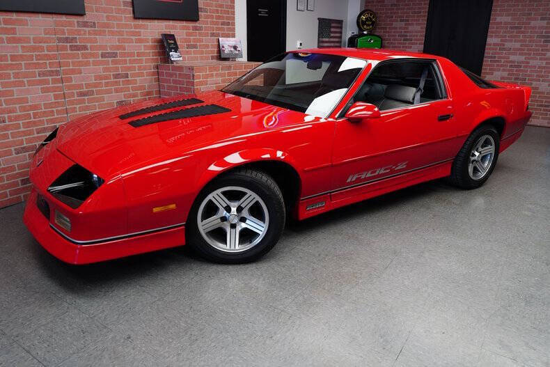 Chevrolet-Camaro-Coupe-1987-5