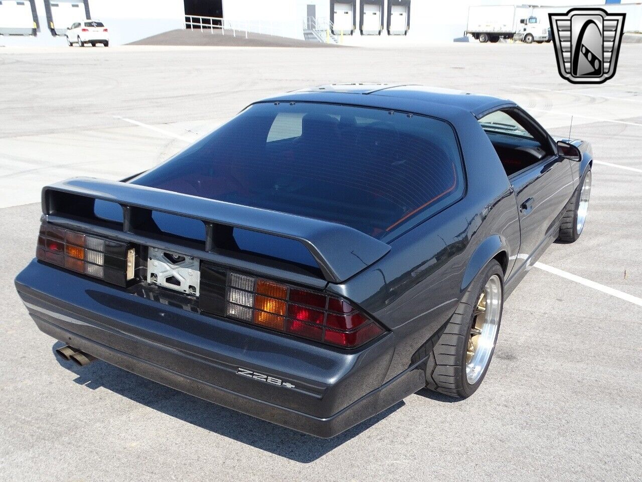 Chevrolet-Camaro-Coupe-1987-6