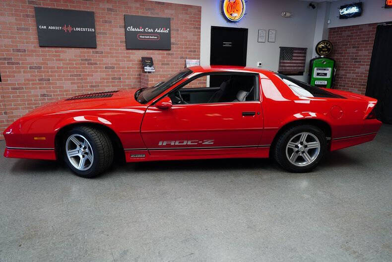 Chevrolet-Camaro-Coupe-1987-7