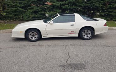 Chevrolet-Camaro-Coupe-1989-1