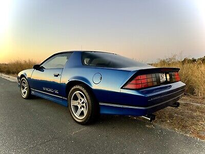 Chevrolet-Camaro-Coupe-1989-17