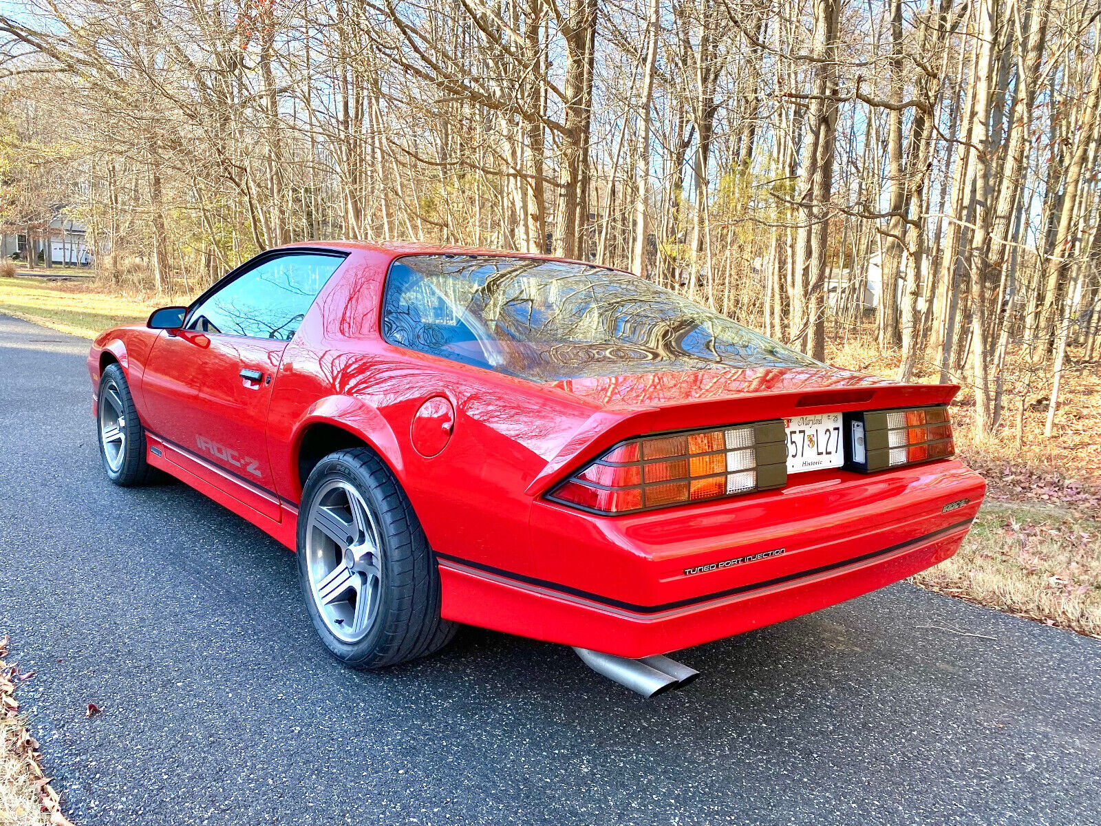 Chevrolet-Camaro-Coupe-1989-4