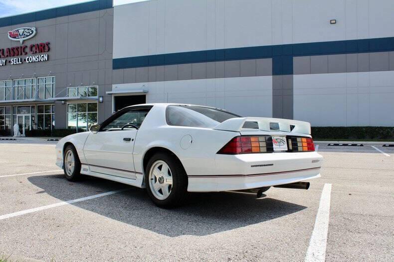 Chevrolet-Camaro-Coupe-1991-11