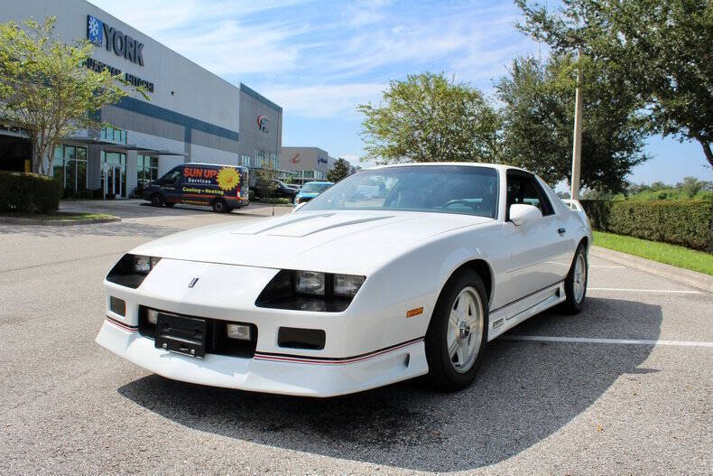 Chevrolet-Camaro-Coupe-1991-6