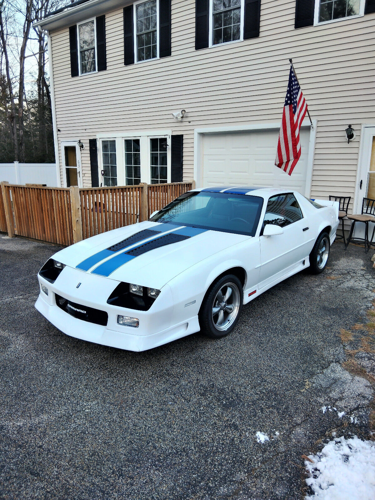 Chevrolet-Camaro-Coupe-1992-1