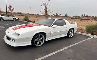 Chevrolet-Camaro-Coupe-1992-1