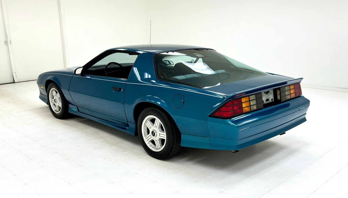 Chevrolet-Camaro-Coupe-1992-2