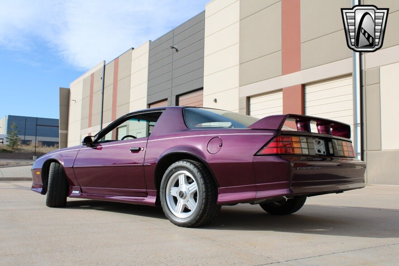 Chevrolet-Camaro-Coupe-1992-4