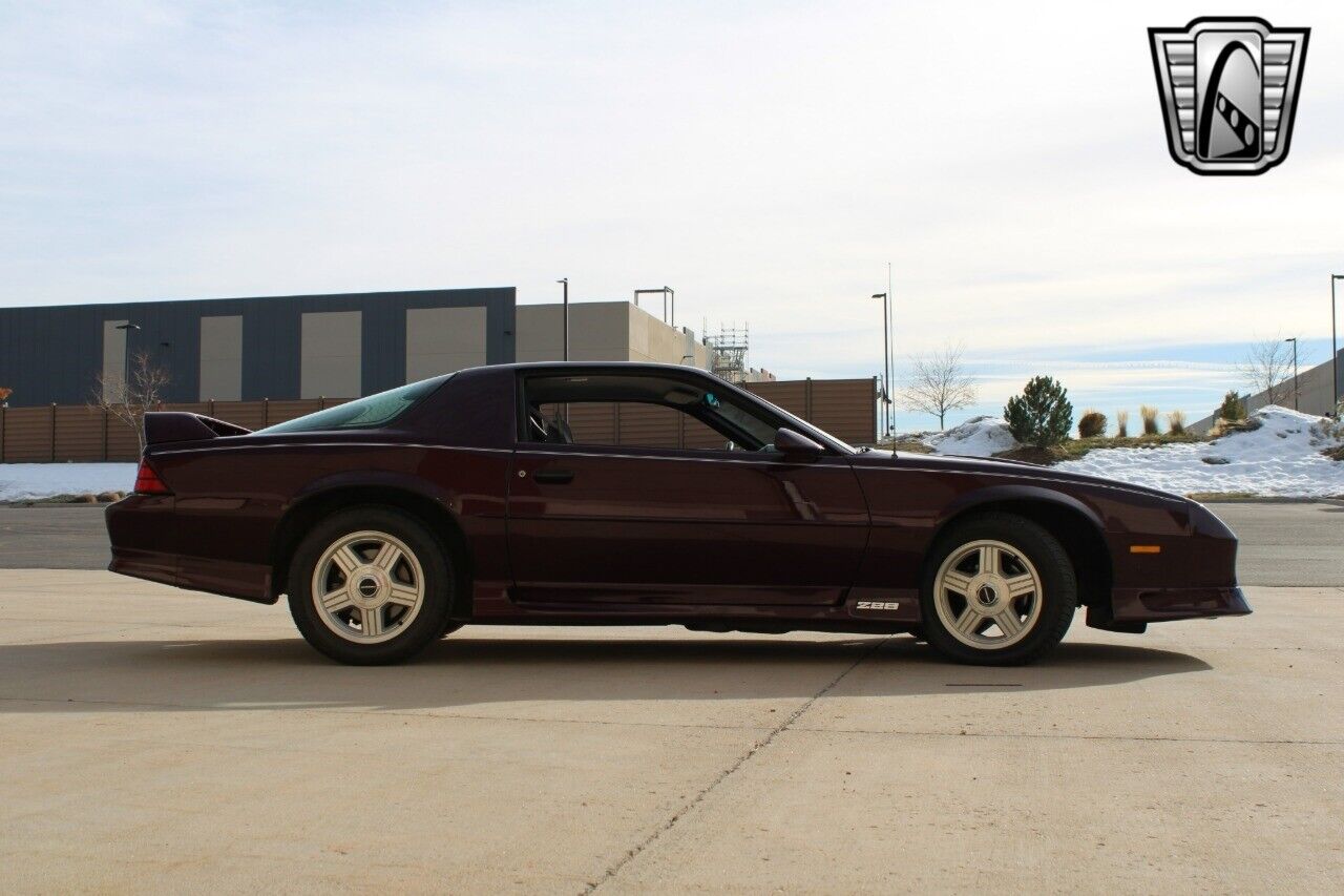 Chevrolet-Camaro-Coupe-1992-7