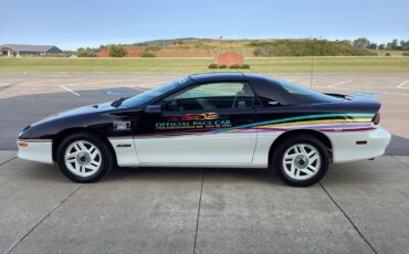 Chevrolet-Camaro-Coupe-1993-1