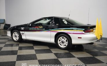 Chevrolet-Camaro-Coupe-1993-10