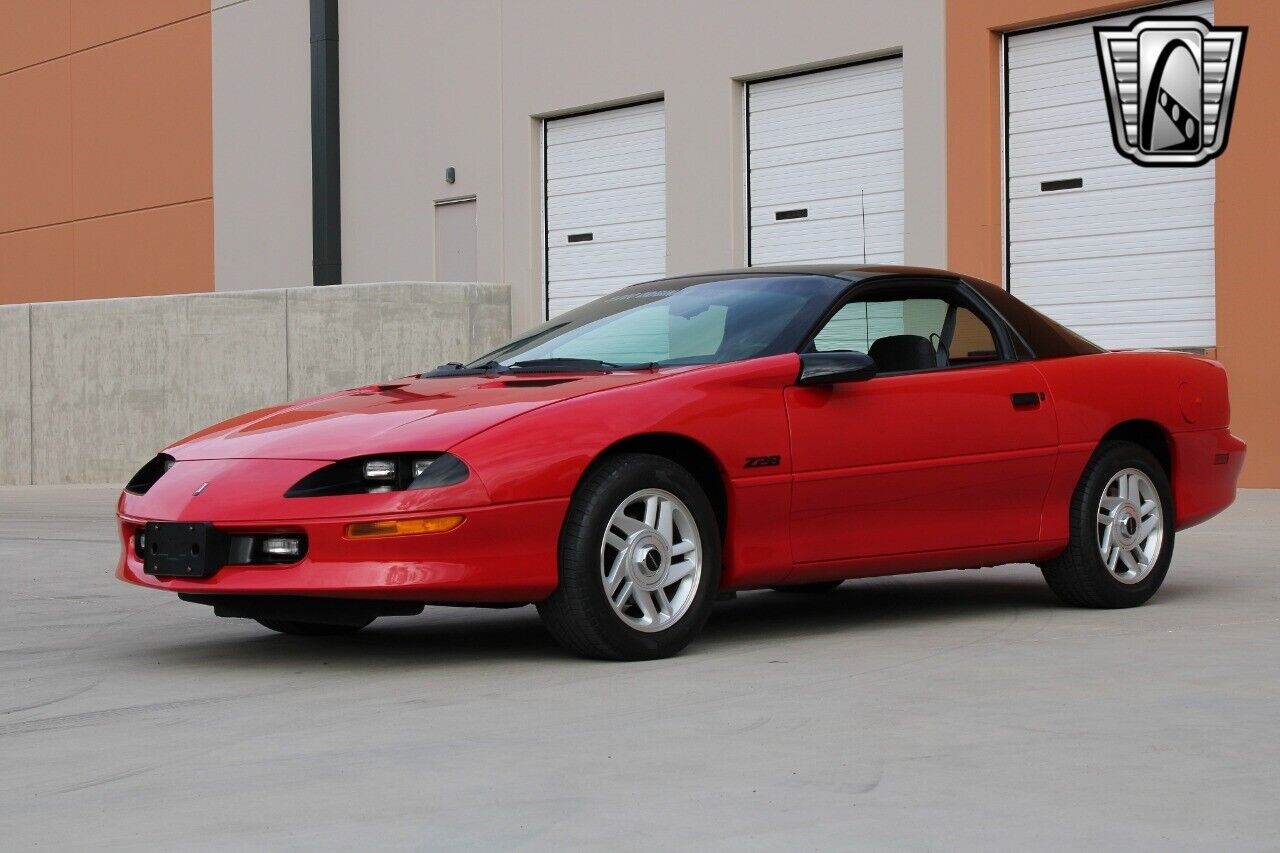 Chevrolet-Camaro-Coupe-1993-6