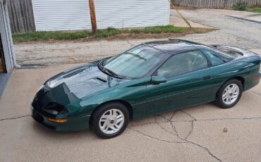 Chevrolet-Camaro-Coupe-1995-1