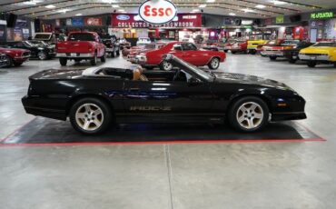 Chevrolet-Camaro-IROC-Z-Convertible-Cabriolet-1989-6