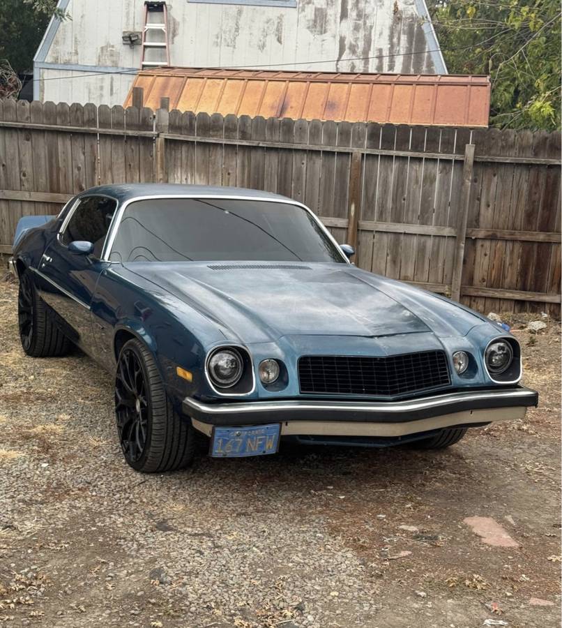 Chevrolet-Camaro-lt-coupe-1976-5