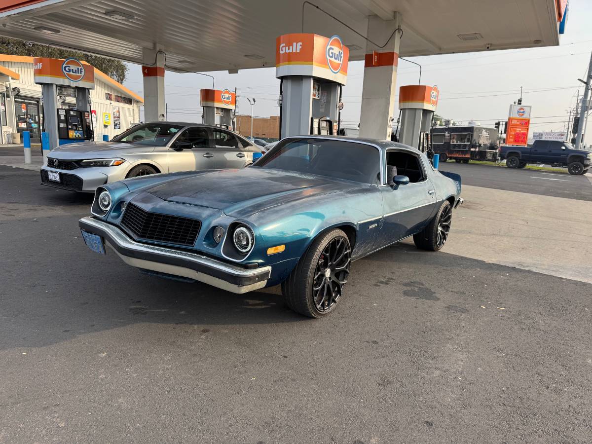 Chevrolet-Camaro-lt-coupe-1976