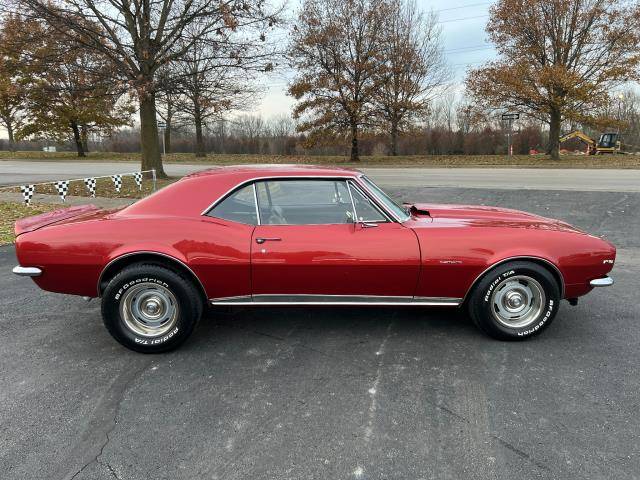 Chevrolet-Camaro-rs-1967-10