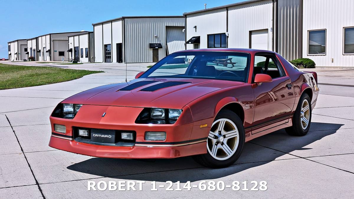 Chevrolet-Camaro-sport-1988-23