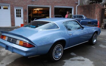 Chevrolet-Camaro-sport-coupe-1981-3